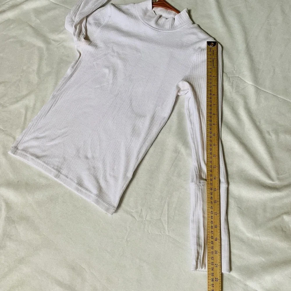 Free People The Rickie - Neck Top Womens SZ‎ - Small. (White)